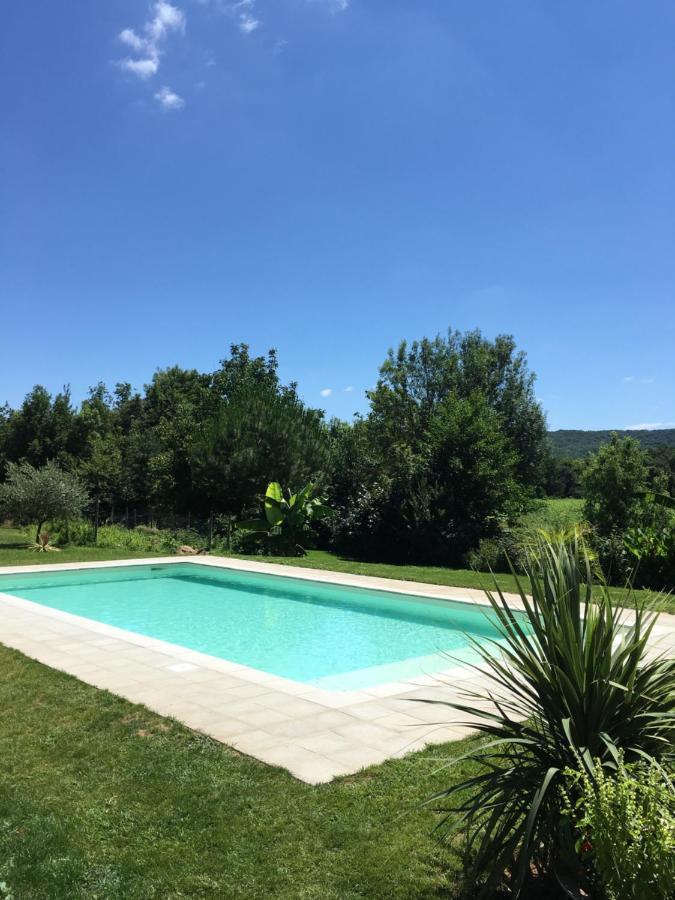 Gite Clodeguy Saint-Sylvestre-sur-Lot ภายนอก รูปภาพ