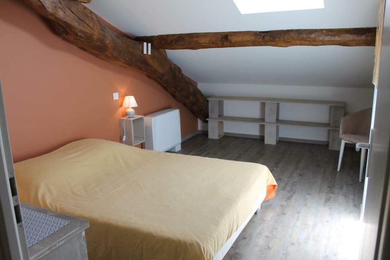 Gite Clodeguy Saint-Sylvestre-sur-Lot ภายนอก รูปภาพ
